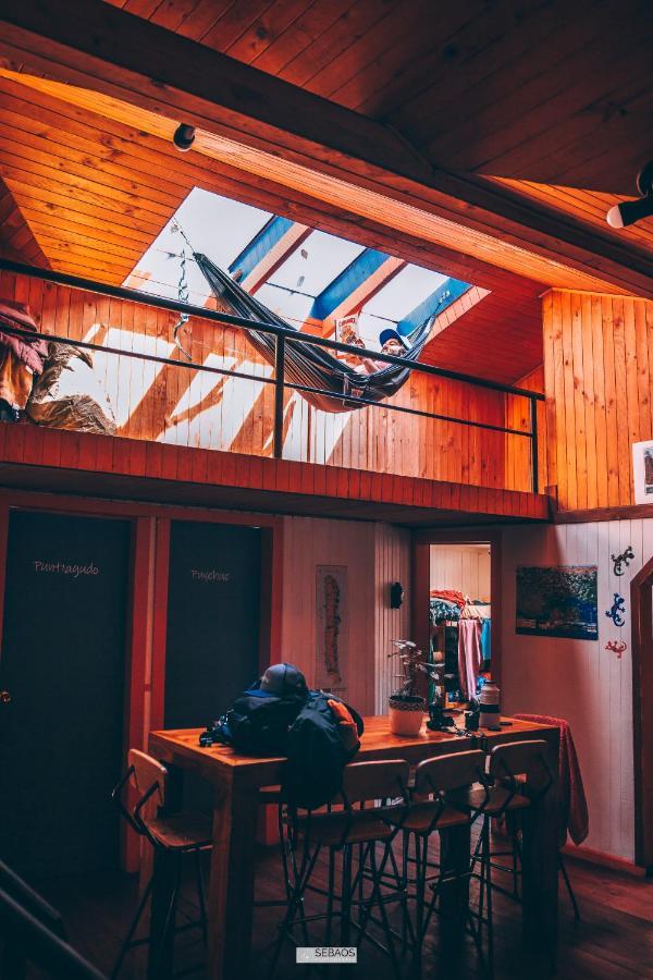 Hostal Casa Margouya Puerto Varas Ngoại thất bức ảnh