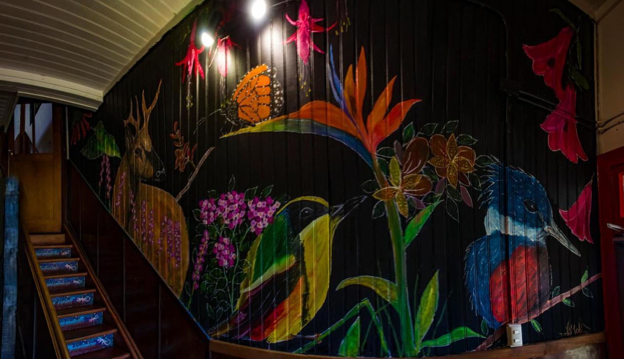 Hostal Casa Margouya Puerto Varas Ngoại thất bức ảnh